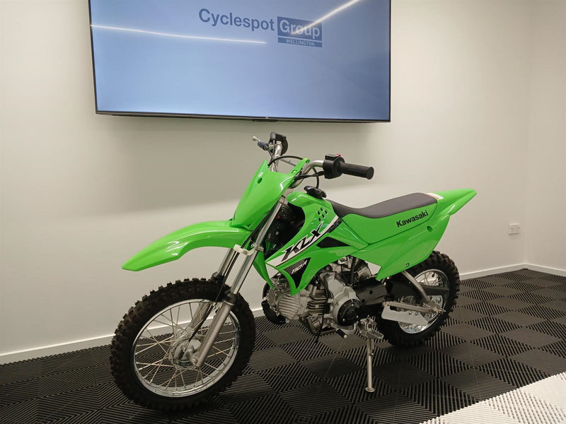 Load image into Gallery viewer, 2026 Kawasaki KLX 110 Automatic