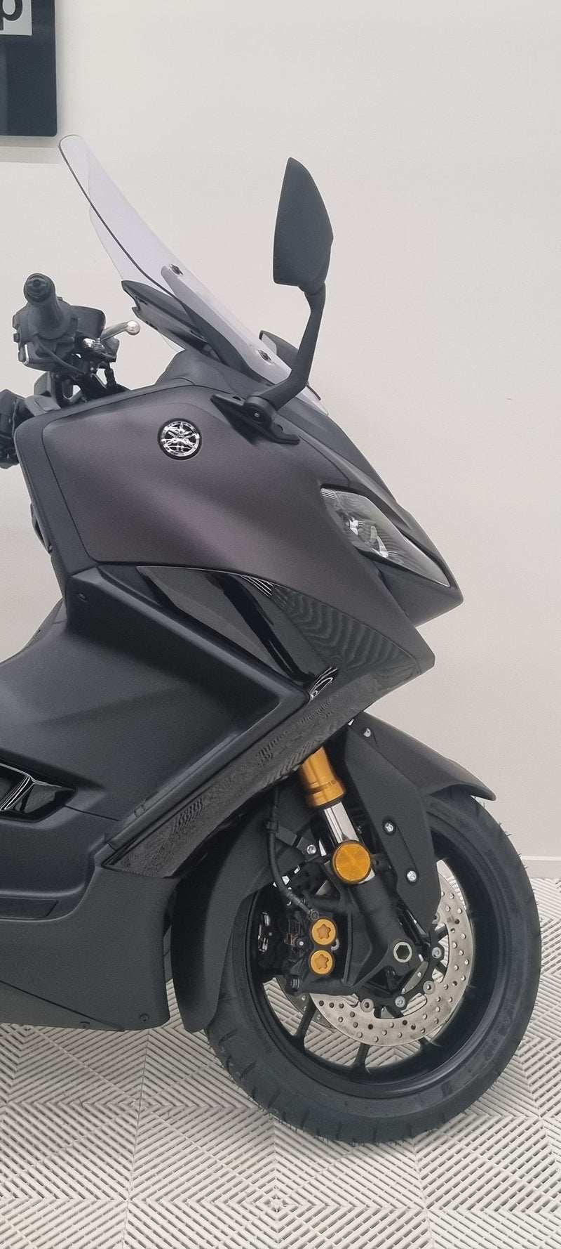 Load image into Gallery viewer, 2025 Yamaha T Max