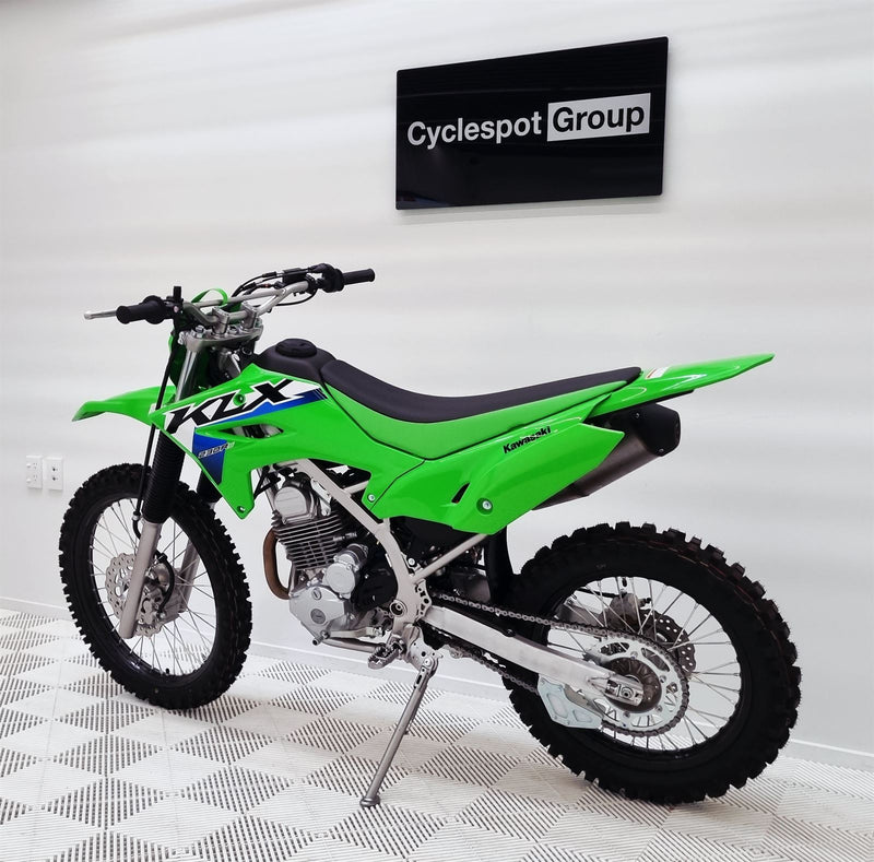 Load image into Gallery viewer, 2026 Kawasaki KLX 230 R