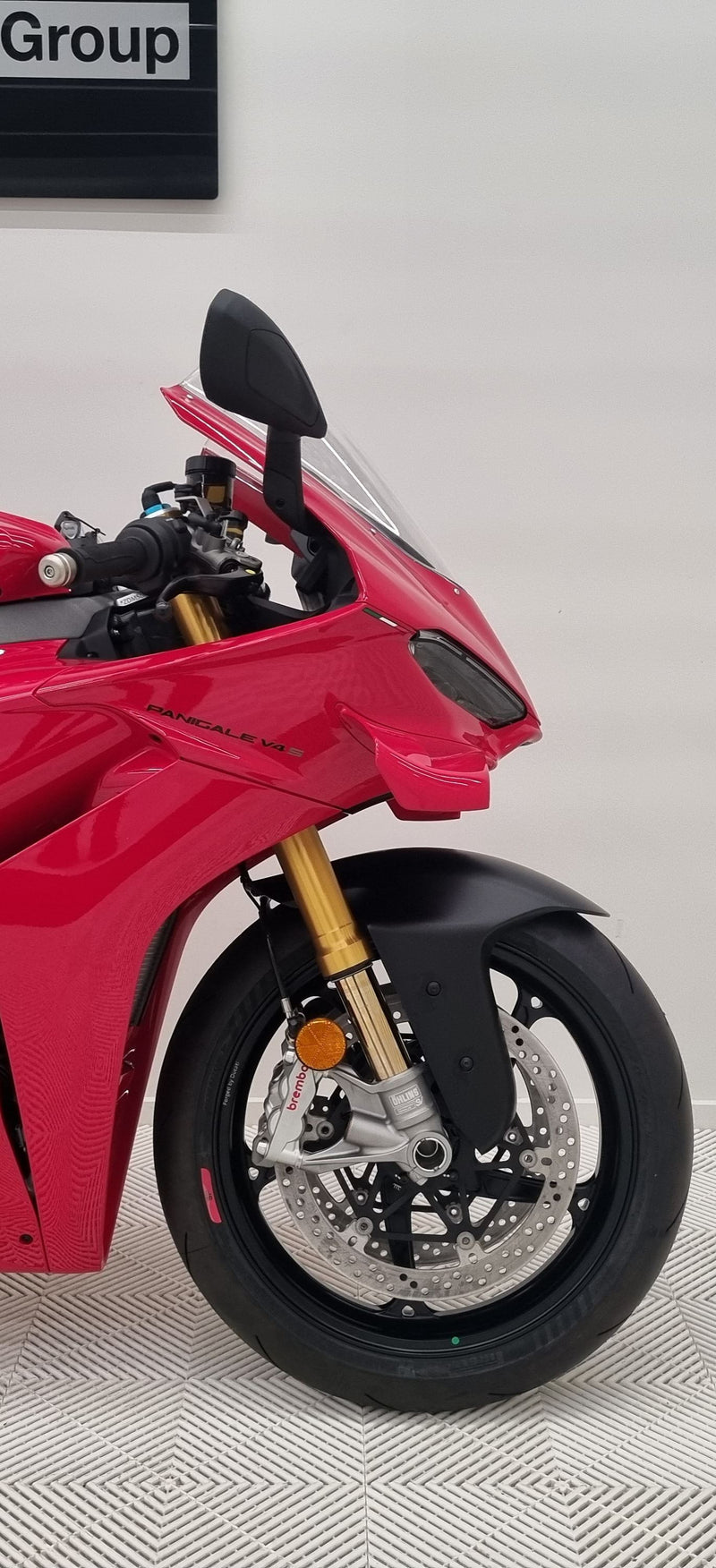Load image into Gallery viewer, 2025 Ducati Panigale V4S