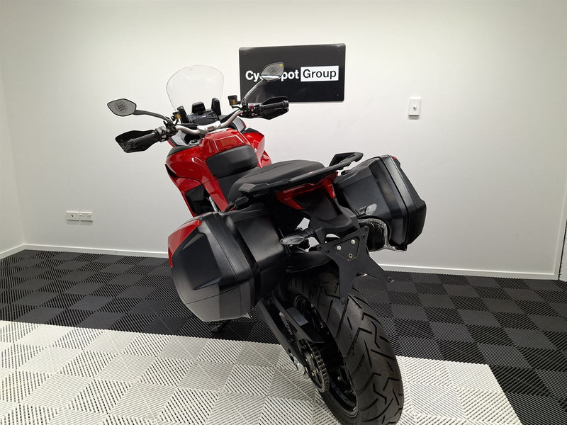 Load image into Gallery viewer, 2023 Ducati Multistrada V2S