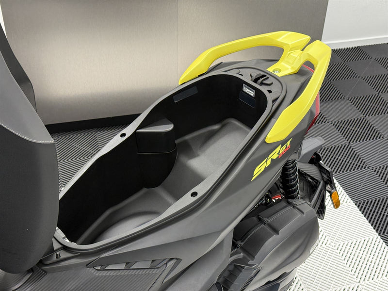 Load image into Gallery viewer, 2024 Aprilia SR GT 200