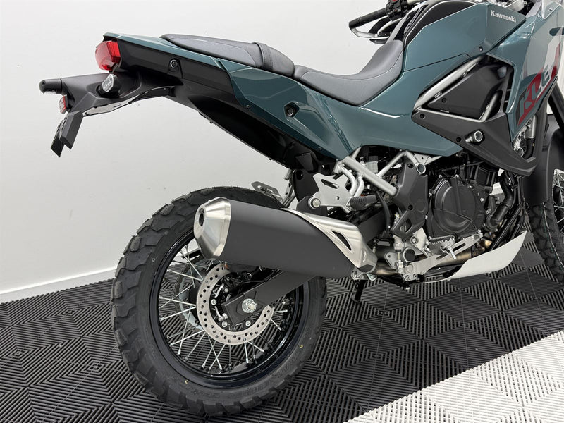 Load image into Gallery viewer, 2026 Kawasaki KLE 500 Special Edition