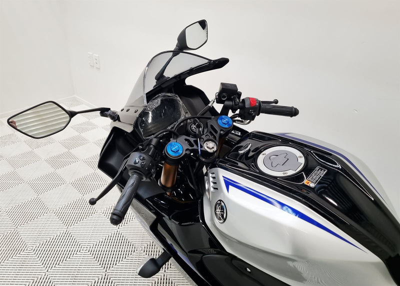 Load image into Gallery viewer, 2026 Yamaha R 15M LAMS