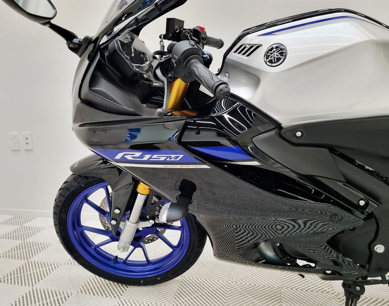 Load image into Gallery viewer, 2026 Yamaha R 15M LAMS