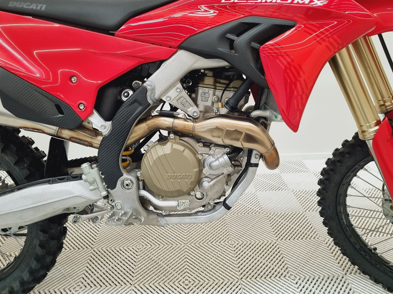Load image into Gallery viewer, 2026 Ducati Desmo 450 MX