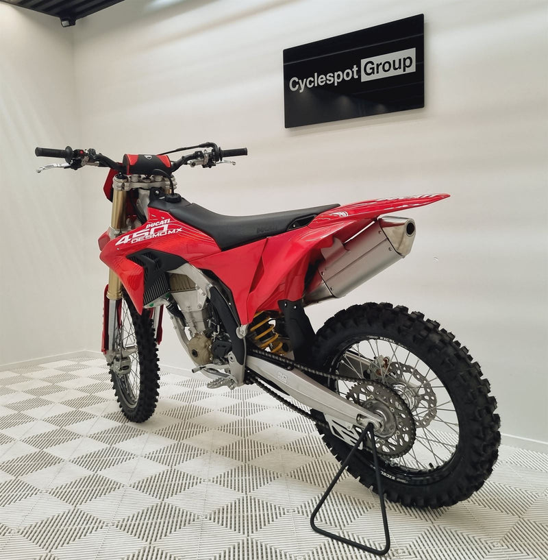 Load image into Gallery viewer, 2026 Ducati Desmo 450 MX