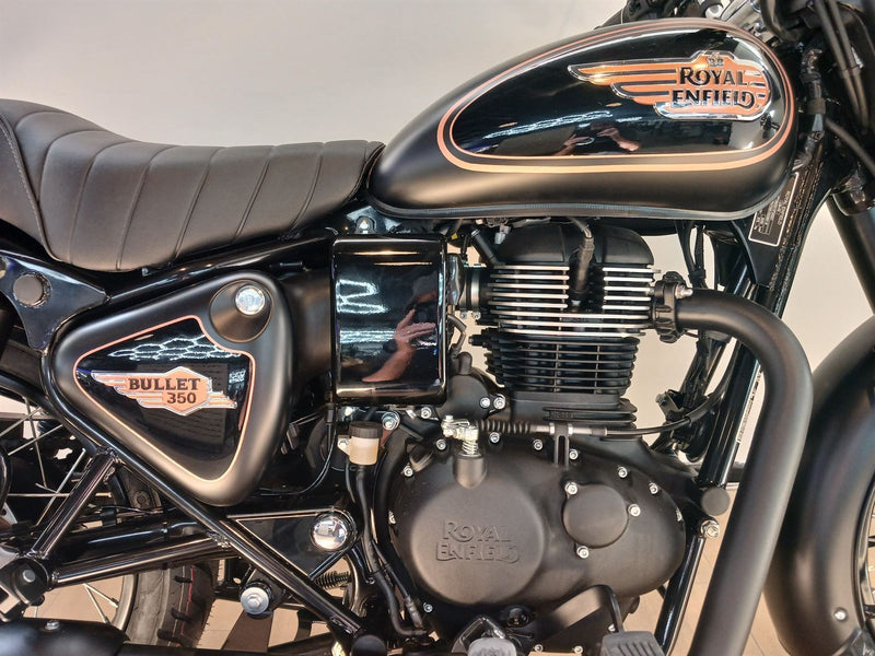 Load image into Gallery viewer, 2025 Royal Enfield Bullet 350 Premium