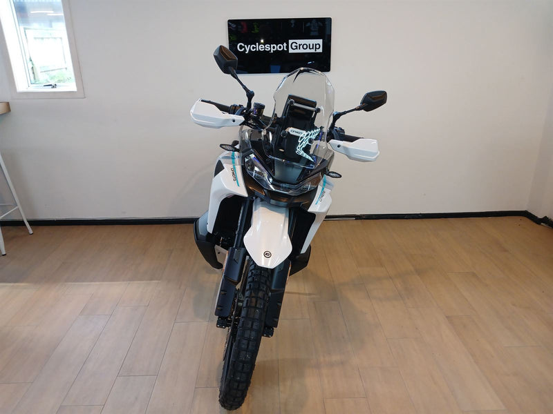 Load image into Gallery viewer, 2026 CFMOTO 1000 MT-X Low Seat