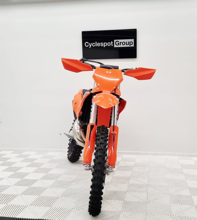 Load image into Gallery viewer, 2026 KTM XC 250