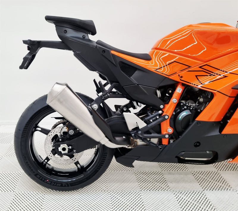 Load image into Gallery viewer, 2026 KTM RC 990 R