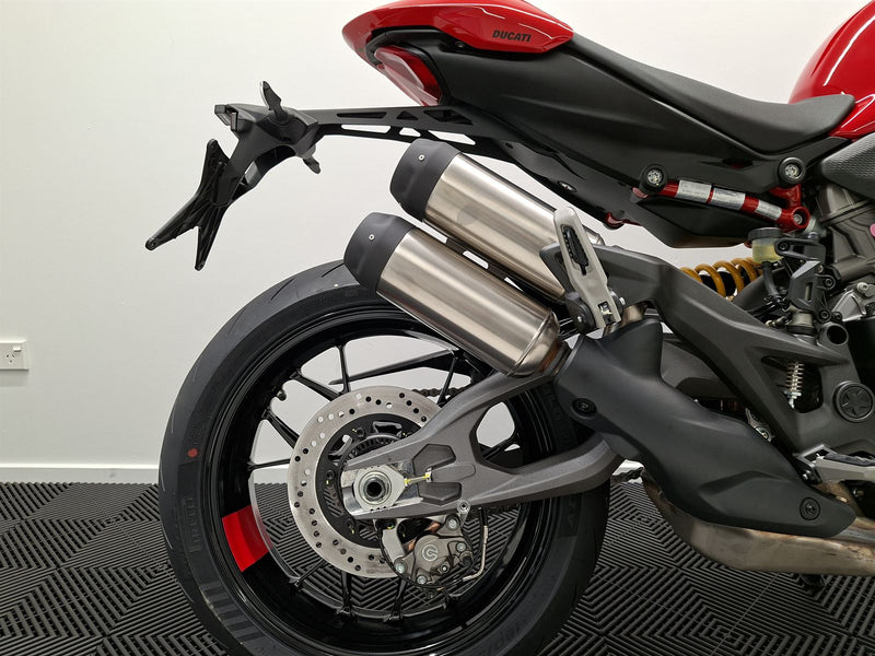 Load image into Gallery viewer, 2026 Ducati Monster Monster Plus