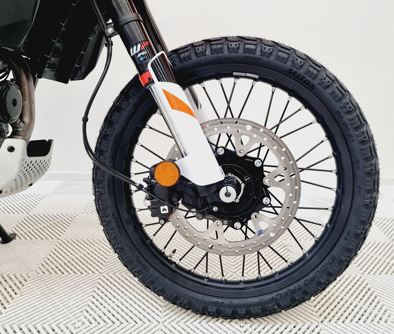 Load image into Gallery viewer, 2025 KTM Adventure 390R