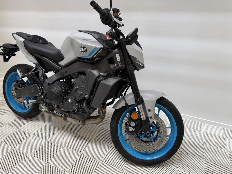 Load image into Gallery viewer, 2025 Yamaha MT 09