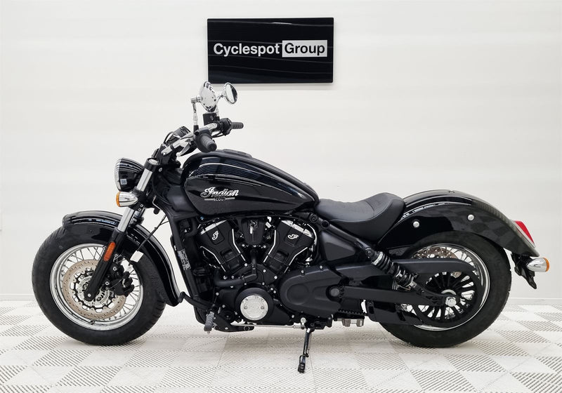Load image into Gallery viewer, 2025 Indian Scout Classic