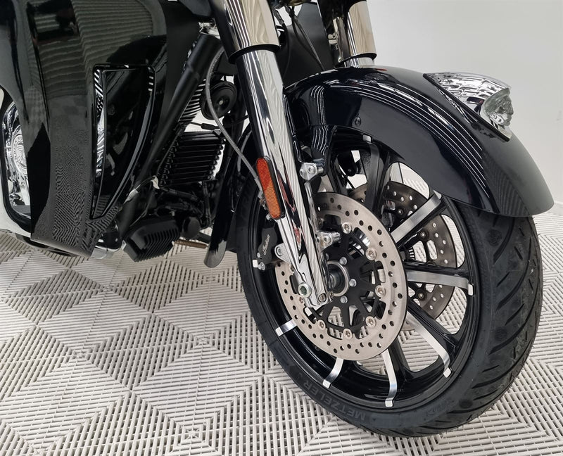 Load image into Gallery viewer, 2023 Indian Roadmaster Limited