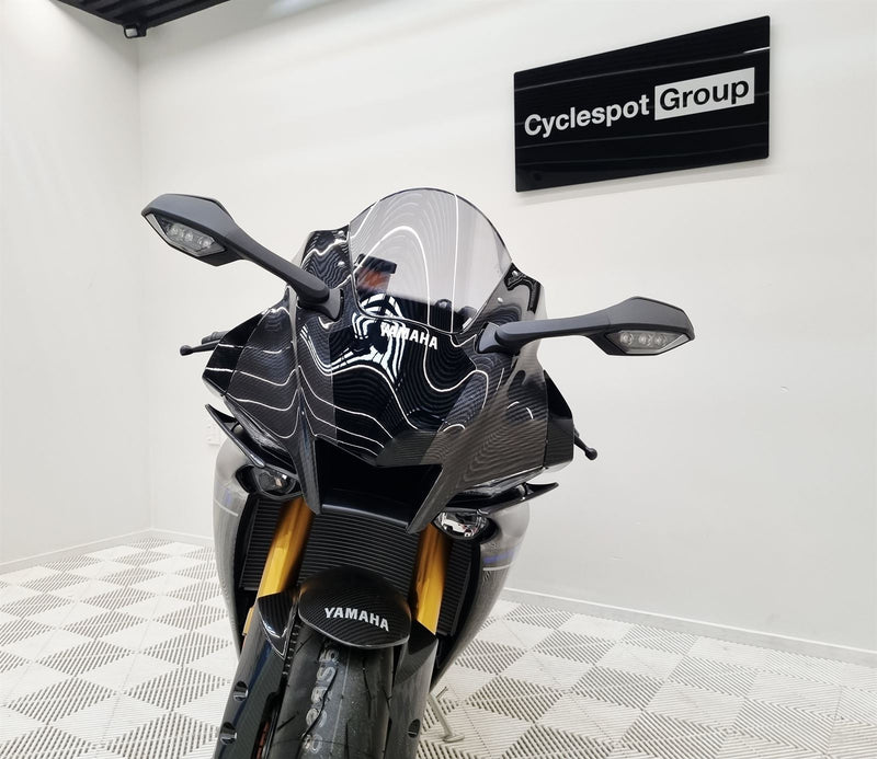 Load image into Gallery viewer, 2024 Yamaha R 1 M