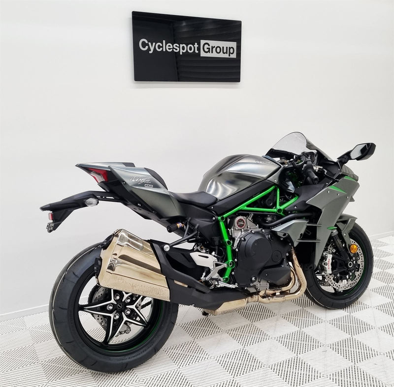 Load image into Gallery viewer, 2026 Kawasaki Ninja H2 Carbon