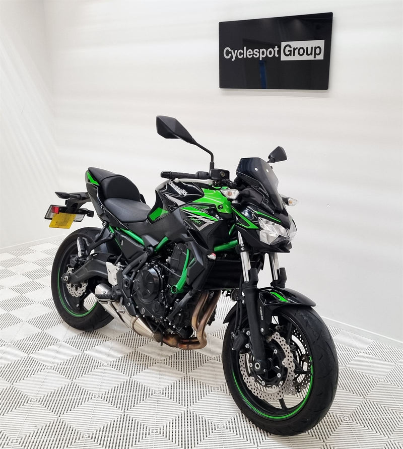 Load image into Gallery viewer, 2022 Kawasaki Z 650 LAMS