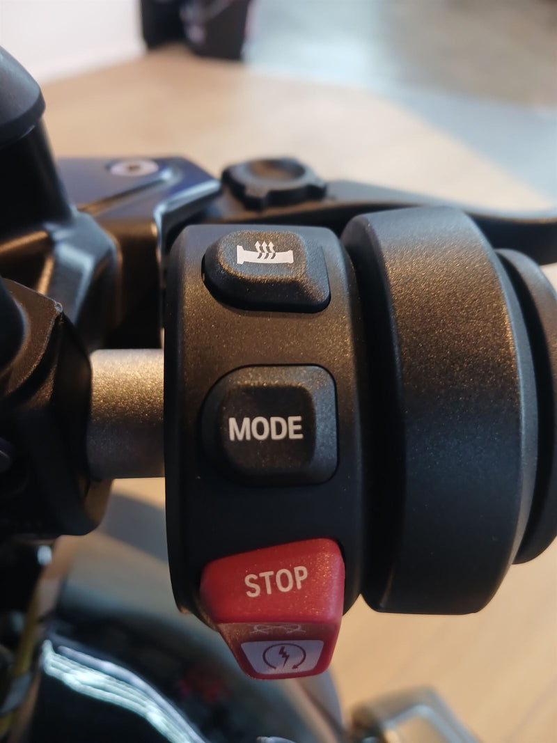 Load image into Gallery viewer, 2019 BMW R 1250 R