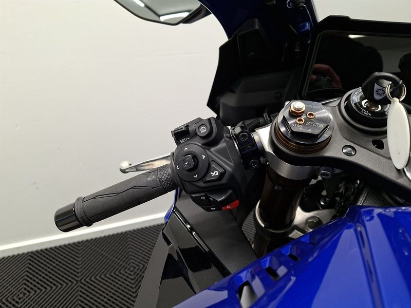 Load image into Gallery viewer, 2025 Yamaha YZF-R9 R9 - AKRAPOVIC EXHAUST