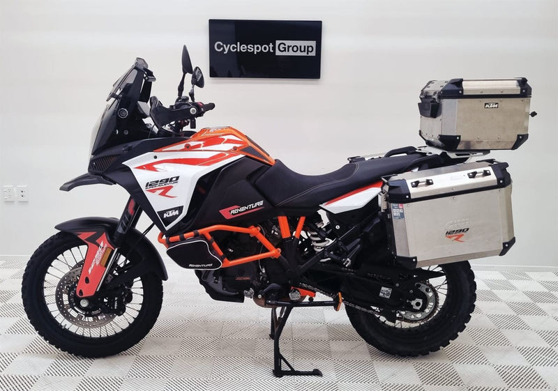 Load image into Gallery viewer, 2020 KTM Adventure 1290R