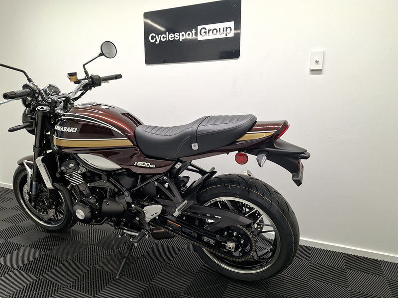 Load image into Gallery viewer, 2026 Kawasaki Z 900RS