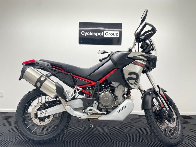 Load image into Gallery viewer, 2024 Aprilia Tuareg 660