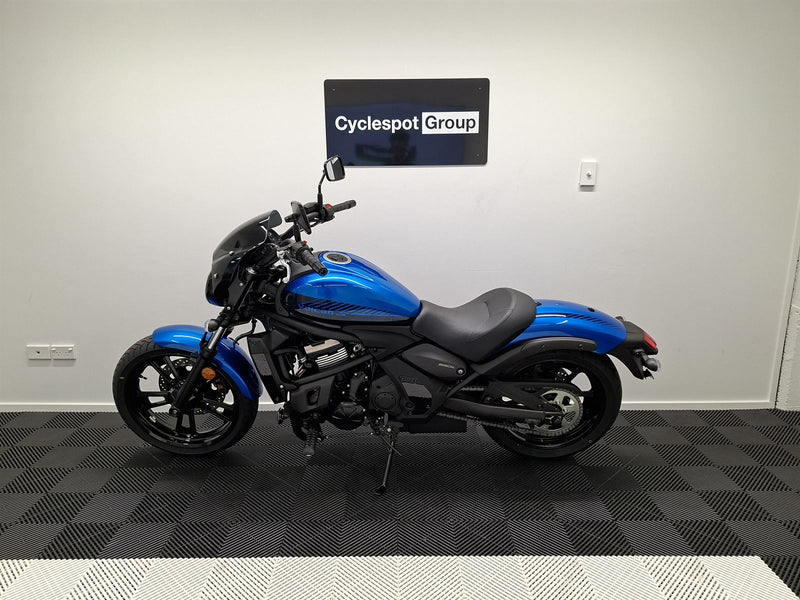 Load image into Gallery viewer, 2026 Kawasaki Vulcan 650 S Cafe LAMS