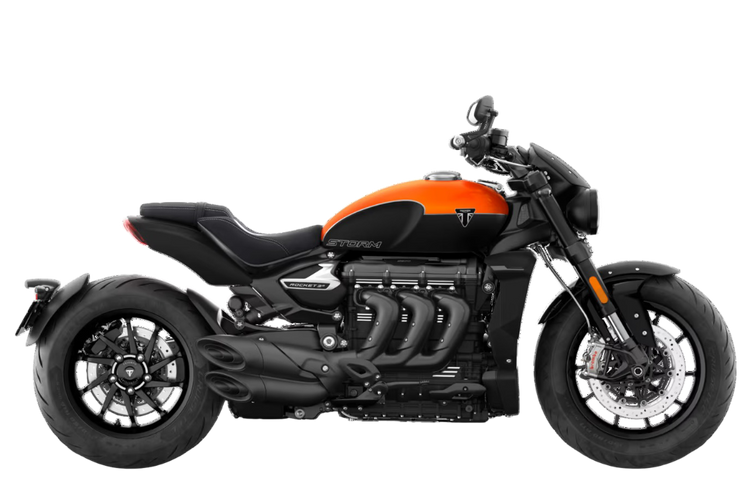 Rosso Red Ducati XDiavel cruiser motorcycle featuring a sleek, long-slung profile and exposed trellis frame. A premium Italian performance cruiser available at Cyclespot Auckland, Taranaki, and Wellington.