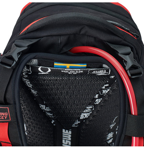 Load image into Gallery viewer, USWE Core 16L / 25L Off-Road Daypack

