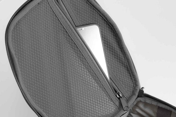 Load image into Gallery viewer, SW MOTECH TANK BAG PRO ENDURO STRAP ON 12L-15L
