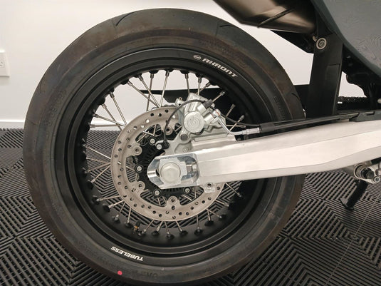 2024 Husqvarna FS 701 Supermoto