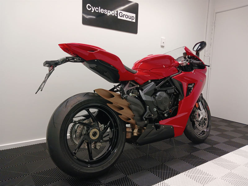 Load image into Gallery viewer, 2023 MV Agusta F3 R Rosso
