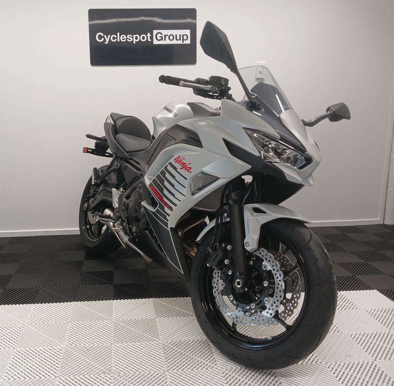 Load image into Gallery viewer, 2026 Kawasaki Ninja 650

