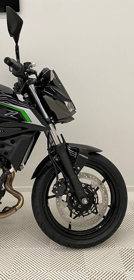 2025 Kawasaki Z 500 LAMS