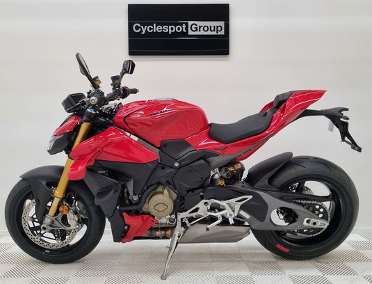 2026 Ducati Street Fighter V4S