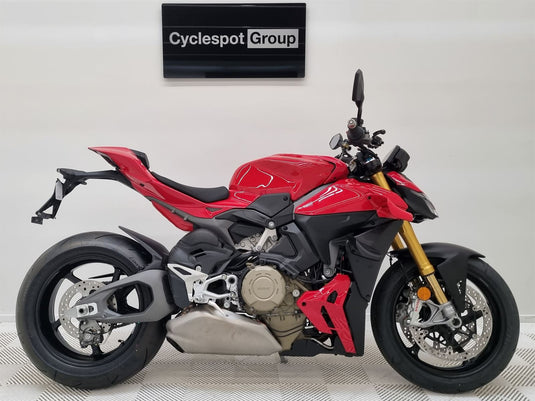 2026 Ducati Street Fighter V4S