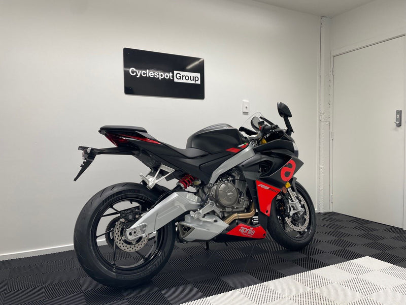 Load image into Gallery viewer, 2024 Aprilia RS 660
