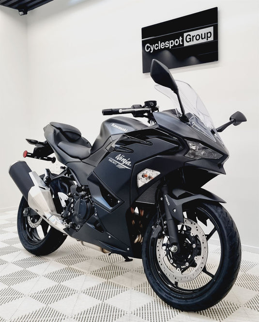 2026 Kawasaki EX500 Ninja 500