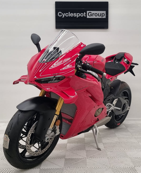 2025 Ducati Panigale V4S