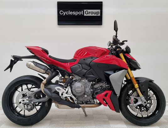 2026 Ducati Street Fighter V2S