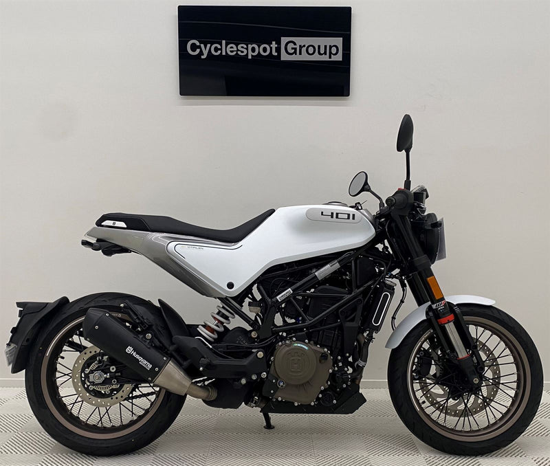Load image into Gallery viewer, 2023 Husqvarna Vitpilen 401
