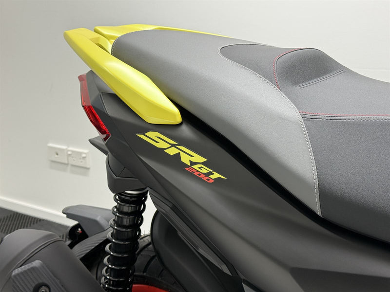 Load image into Gallery viewer, 2024 Aprilia SR GT 200
