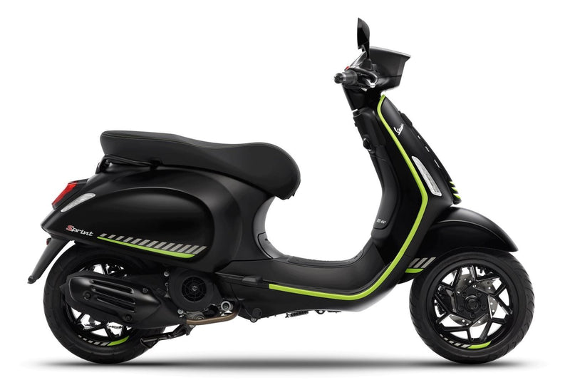 Load image into Gallery viewer, 2025 Vespa Sprint Tech 150
