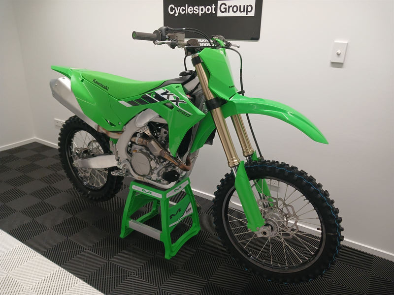 Load image into Gallery viewer, 2025 Kawasaki KX 250
