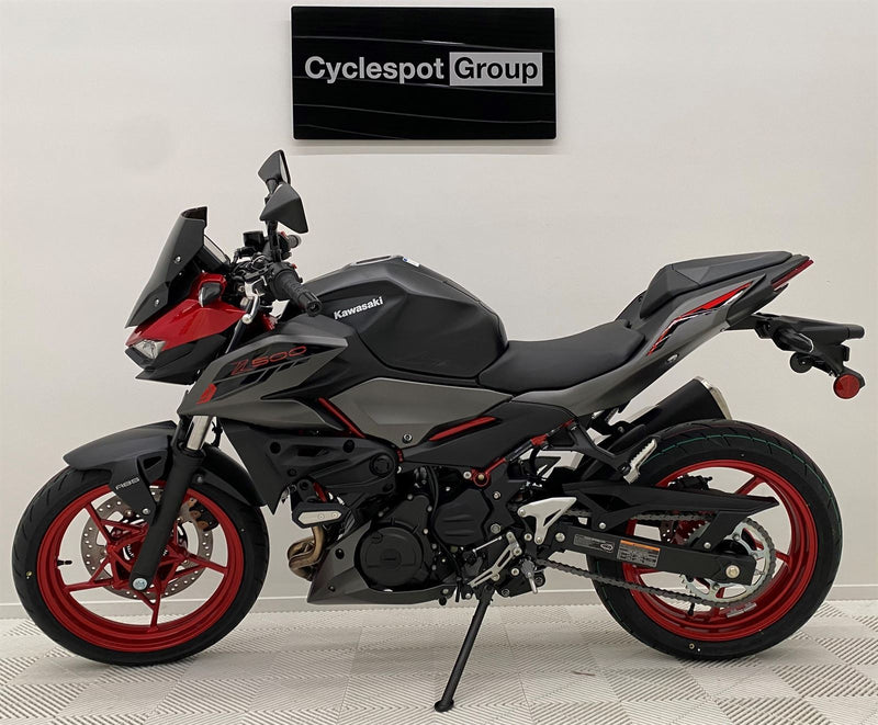 Load image into Gallery viewer, 2025 Kawasaki Z 500 SE LAMS
