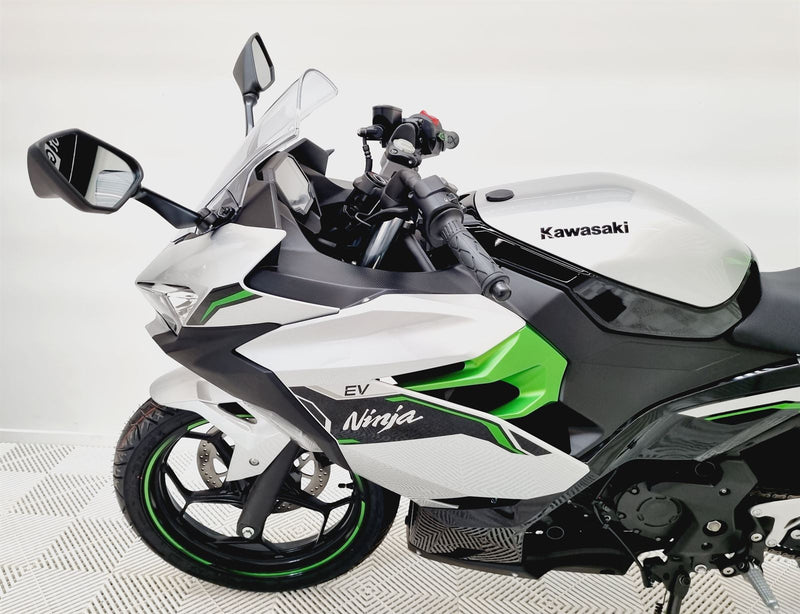 Load image into Gallery viewer, 2024 Kawasaki Ninja E-1 EV LAMS

