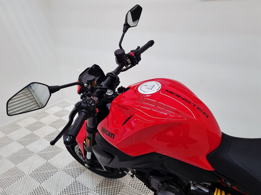 2026 Ducati Monster Plus