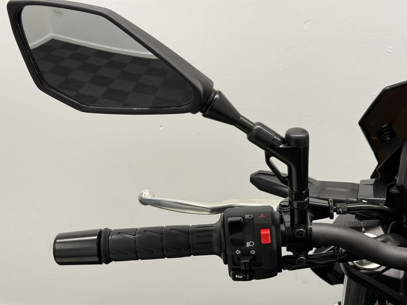 Load image into Gallery viewer, 2026 Kawasaki Z 500 SE LAMS
